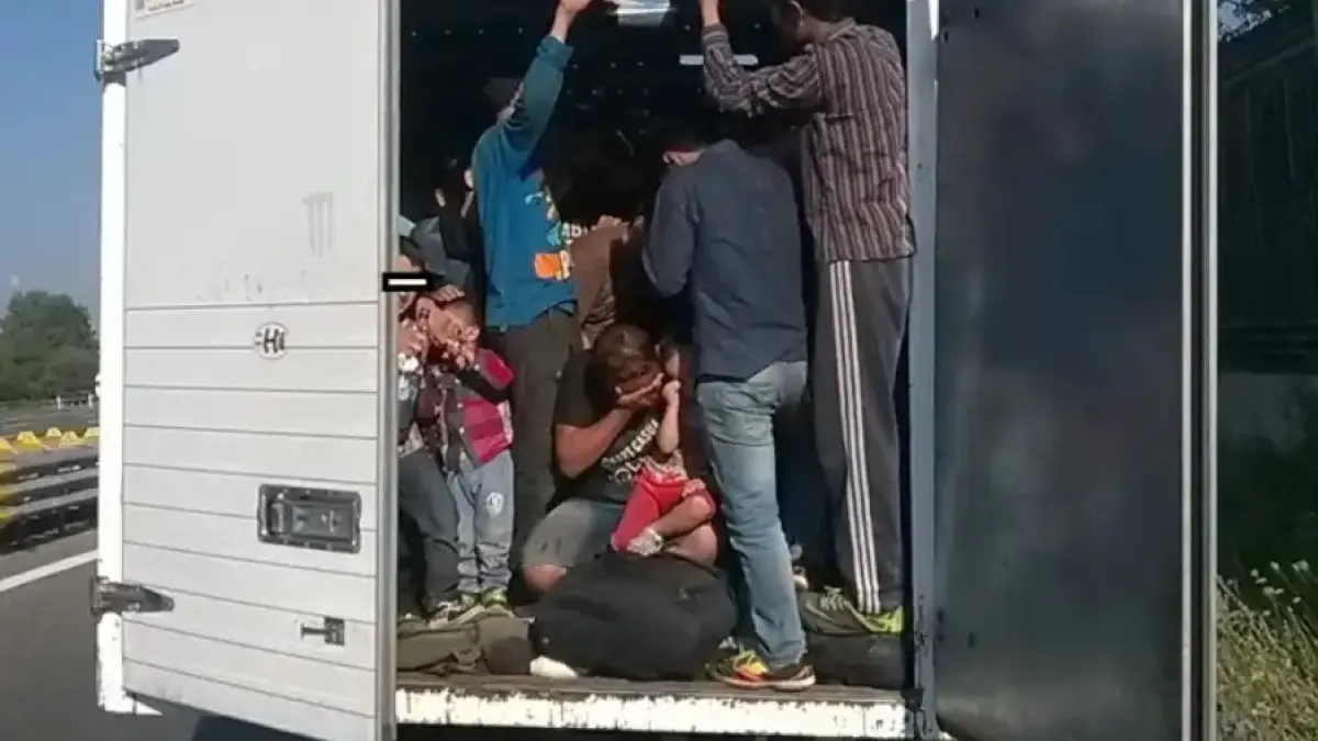 Заловиха край Калафат мигранти, укрити в камион, управляван от българин
