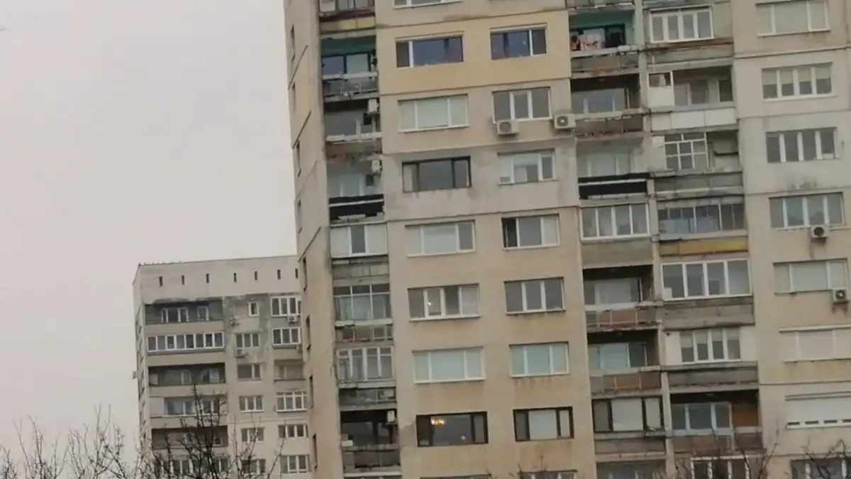 Щастлива развръзка: Болна жена си върна дома, отнет след имотна измама от „влюбен“ в нея мъж