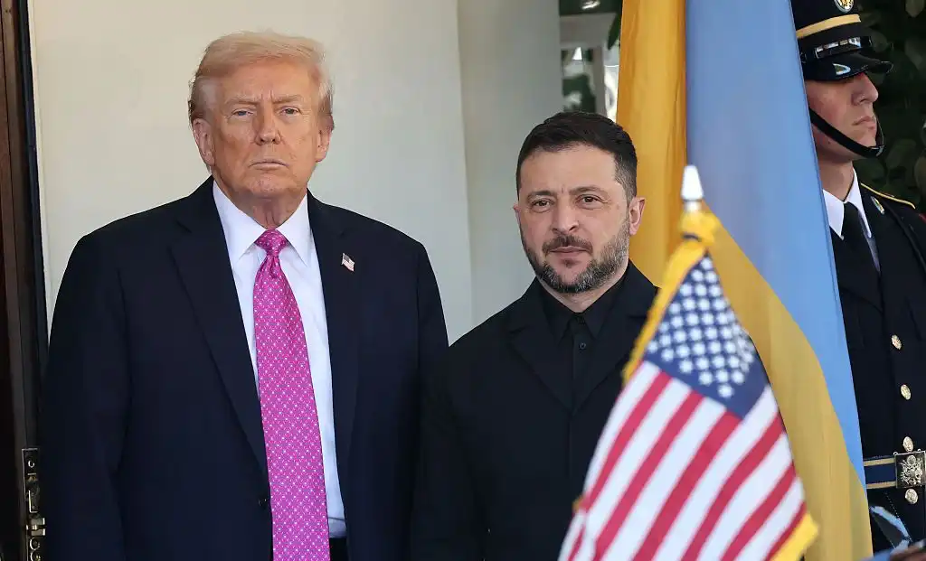 Зеленски пристигна в САЩ, Тръмп го приема в имението си