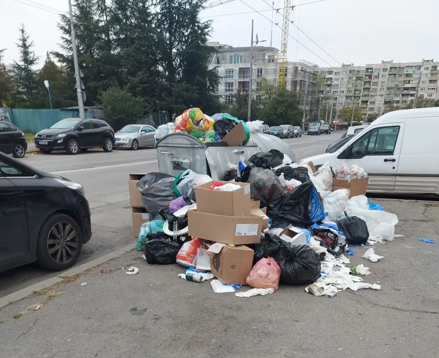 Турска фирма ще чисти три района на София