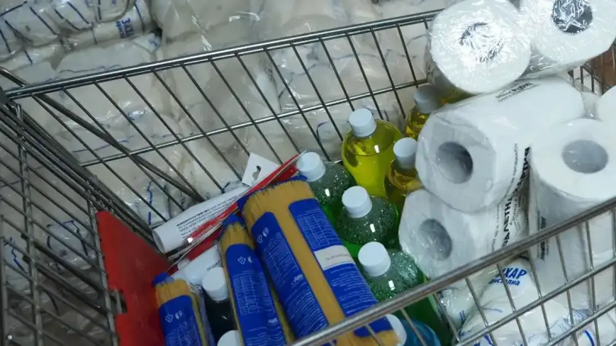 Храната в социалните пакети: Само захар и спагети
