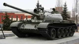 OSINT алармира: Русия хвърли на фронта антики от Сталин! Засичат загуби на редки Т-54/55