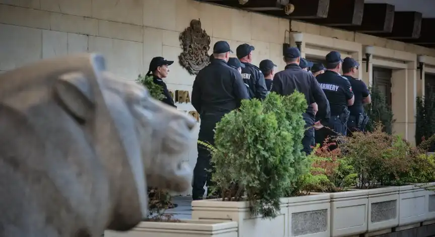 МВР търси нови кадри – ето какви са заплатите