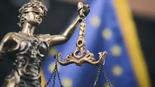 Европейската прокуратура разследва „мидена ферма от пясък“ край нос Емине
