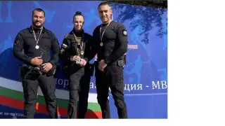 Престъпници, пазете се: Това са най-точните стрелци от бургаската полиция