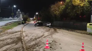 Пиян полицай помете колата на семейство от Перник, после ги заплаши грозно Снимки