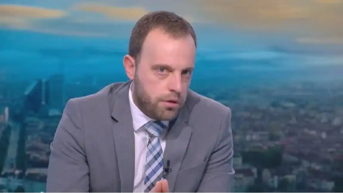 Маскиран с чук нападна прокурор от Софийската градска прокуратура до дома му
