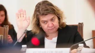 Оставка? Киселова отговори на критиките и отсече - от утре...