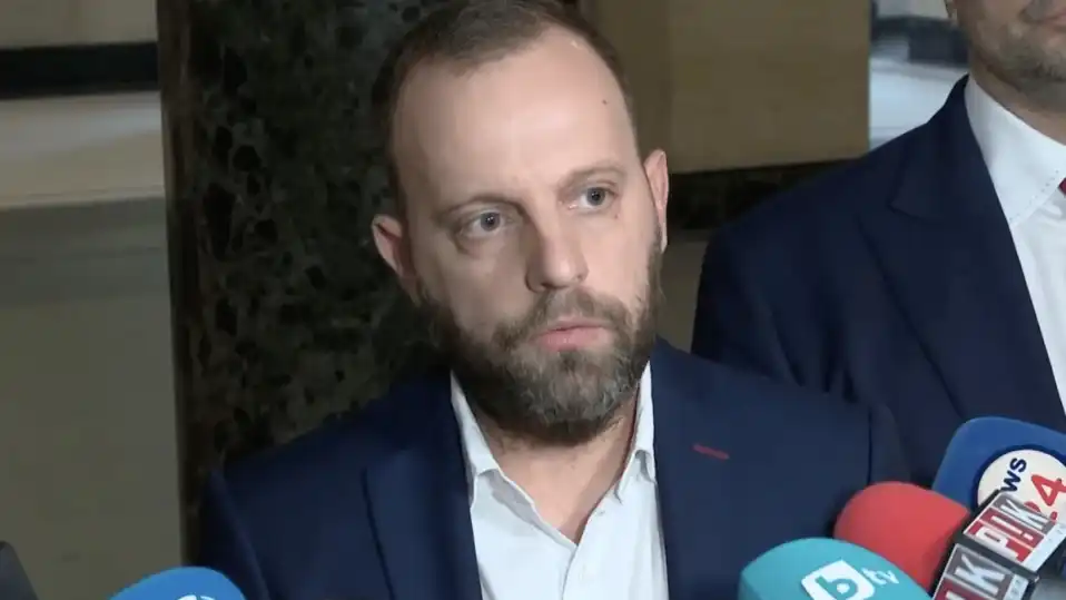 Бивш правосъден министър с нова версия за брутално бития с чук прокурор
