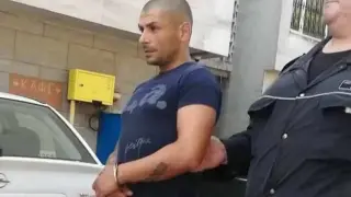 Култовият бургаски криминоген Стойчо Барона пак го загази