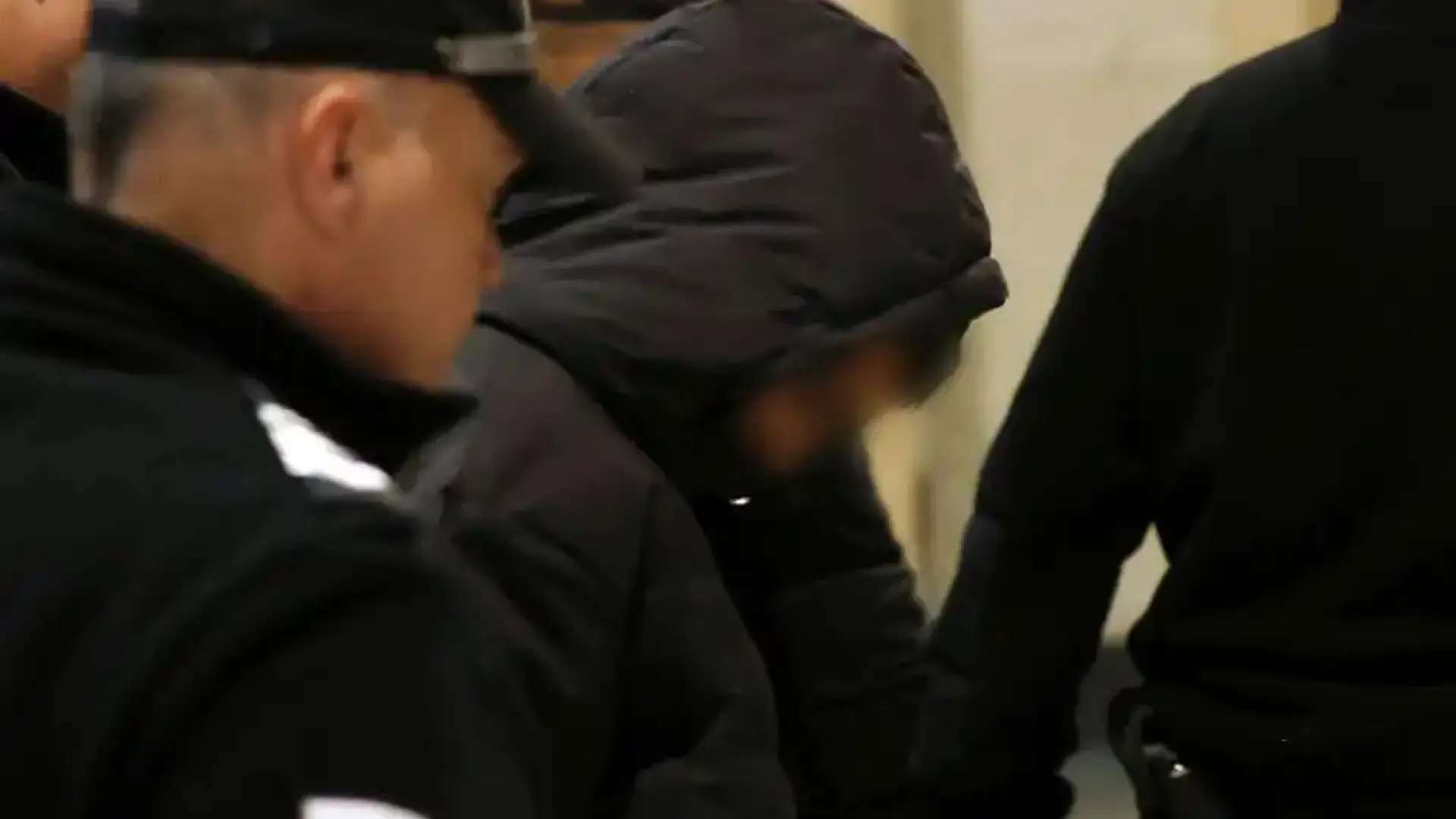 Ето го младежа, убил 15-г. в мол в София Снимки