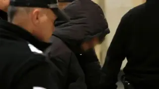Ето го младежа, убил 15-г. в мол в София Снимки
