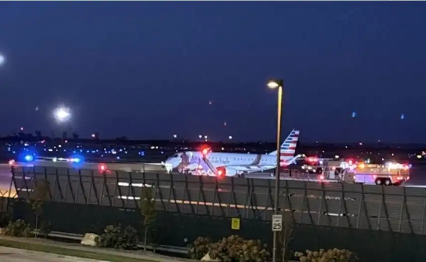 Литва затвори граничните пунктове с Беларус и летището във Вилнюс Снимки