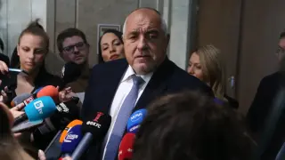 Борисов проговори за управлението, побесня и си тръгна, а после... БЛИЦ Live