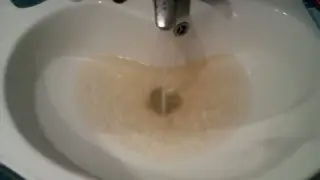 Вече 12 дни мътна вода във Велико Търново: Жителите готвят протест Видео