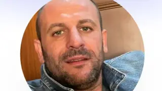 Наглост! Врачанският бандит Ангел Гелето шофира и се дрогира без да му пука Видео