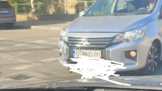 Шофьорка уби куче, а дори и не разбра: Тази Снимка 18+ взриви мрежата