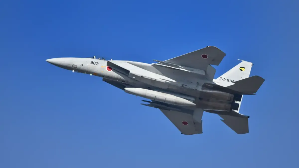 Япония вдигна изтребители заради руските Ту-95 и Су-35 над Японско море