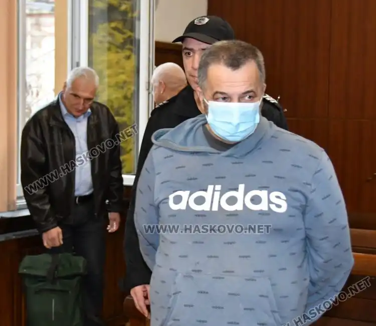 Илко Тигъра посърна, удариха го много тежко