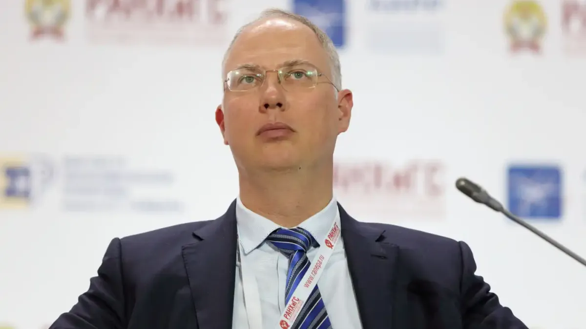 Главният преговарящ на Путин изненадващо пристигна в САЩ