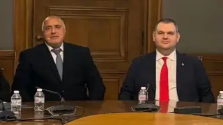 Тестът "Лукойл" демонстрира нагледно кои са държавниците у нас