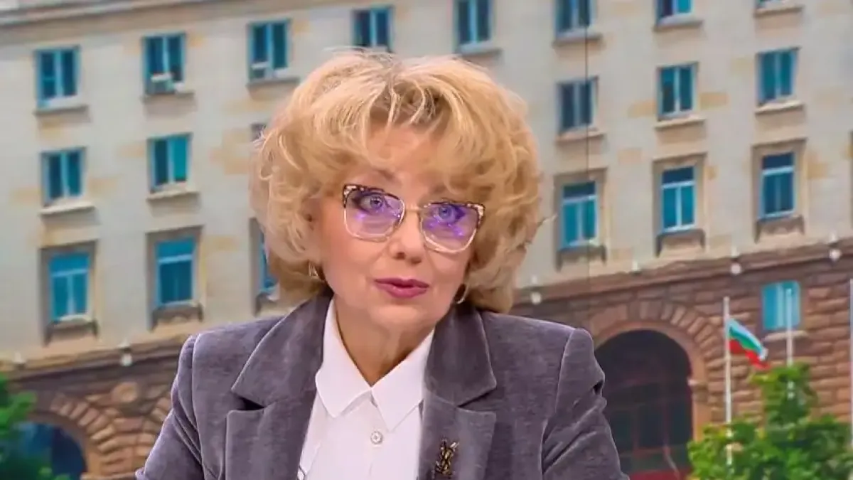 Велева скастри Радев: Недостойно е да...