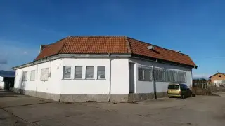 Слагат на тезгяха стара мандра в Пловдивско, цената й се срина до малък апартамент