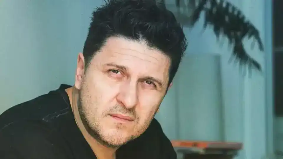 Асен Блатечки подкара кола за 120 бона Снимка