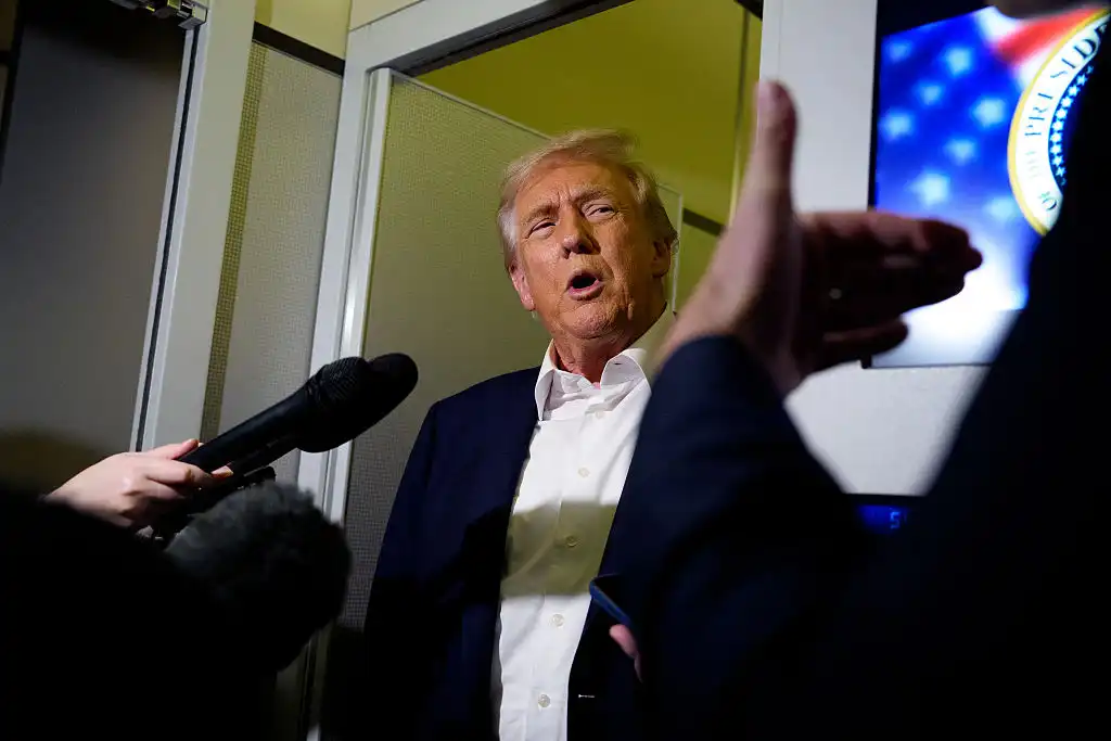 Вашингтон потвърди: Санкциите на Тръмп срещу "Роснефт" и "Лукойл" са само началото