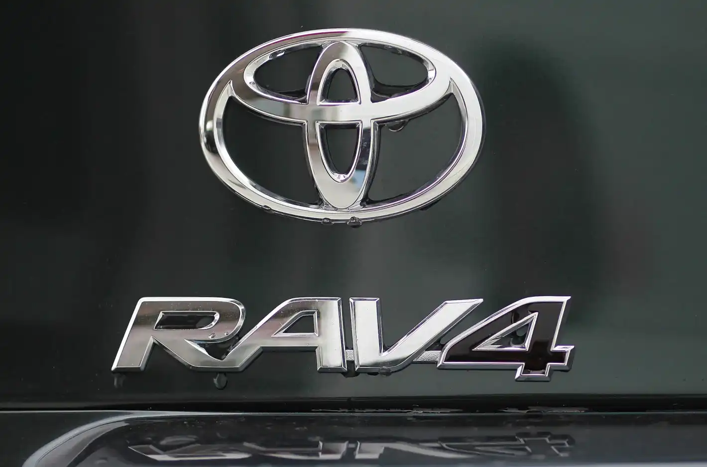 Специалист: Това е най-добрия вариант на Toyota RAV4 Снимка