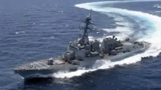 US военен кораб пристигна на около 10 километра от бреговете на Венецуела