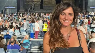 Нина Николина с бинтовани ръце! Певицата мълчи за случилото се Снимка
