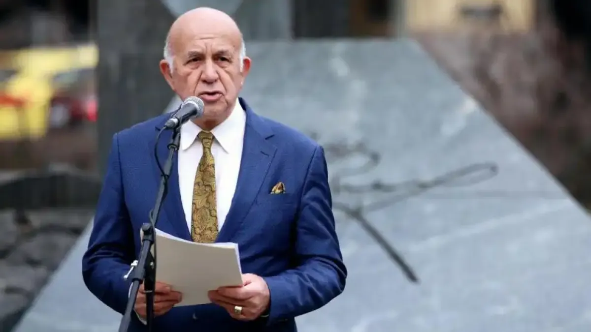 Голям наш професор: Пеевски никога не се е налагал да заема ръководна роля