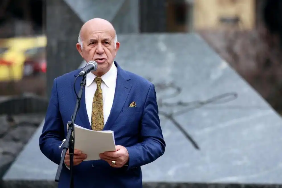Голям наш професор: Пеевски никога не се е налагал да заема ръководна роля