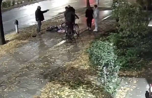 Колоездач връхлетя върху пешеходци на велоалея в Пловдив