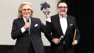 Музикалната легенда Силви Вартан получи наградата "БГ модна икона 2025" Снимки