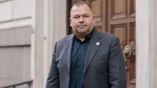 Николай Велчев пита кмета за непочистените дъждосборни шахти в София