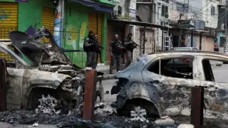 Загинаха над 60 души по време на мащабна полицейска операция Видео