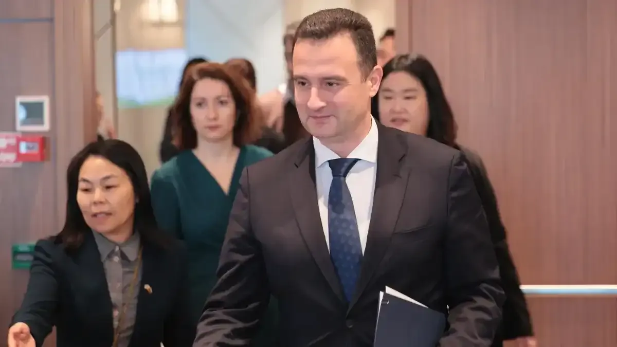 Жечо Станков обясни точната функция на Румен Спецов