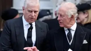 Принц Андрю е в паника! Взима спешни мерки след гнусните разкрития от досиетата "Епстийн"