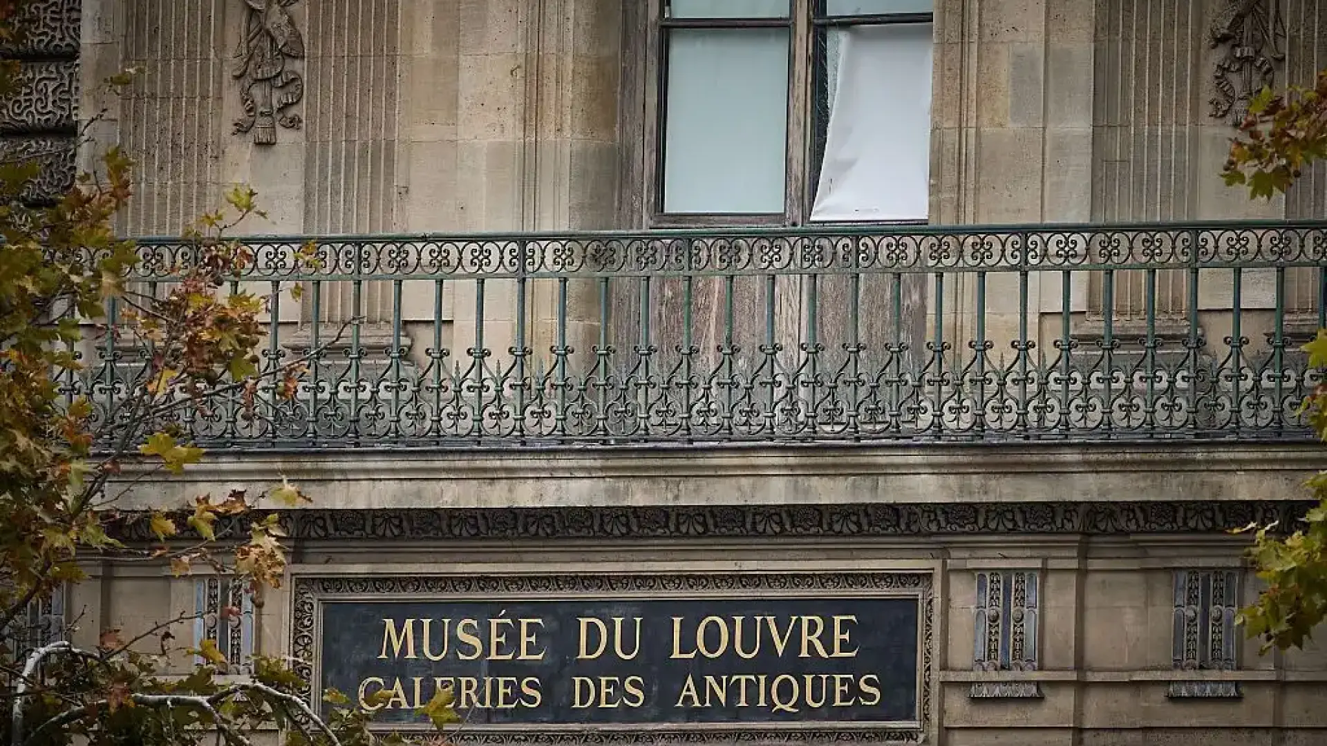 Неочакван обрат с един от арестуваните за обира в Лувъра