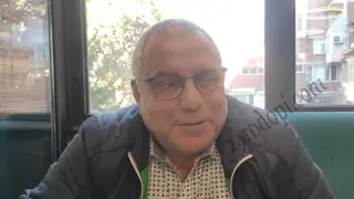 Българин от нивата с тютюна отиде в Швеция и им пое политиката Видео