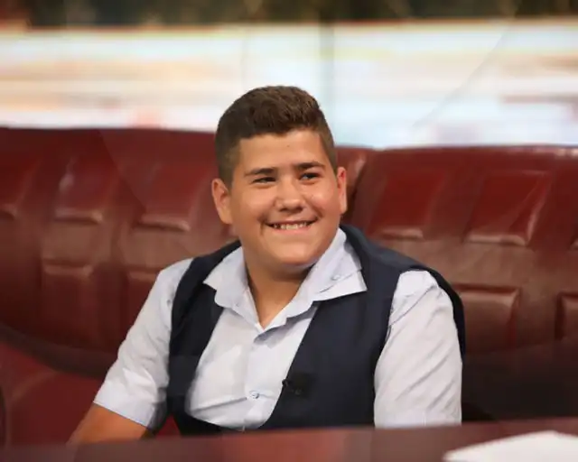 Звезда от "Шоуто на Слави" ще става баща на 19 години