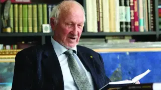 Академик Васил Гюзелев: Аз не се боя от смъртта, защото я мразя