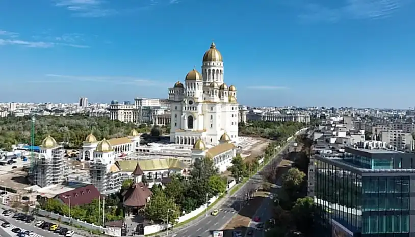 Наша съседка откри най-високия православен храм в света Видео