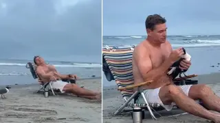 Мъж успя да хване чайка с голи ръце на плажа, а след това... Видео