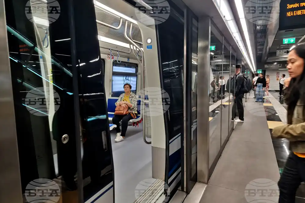 Голяма греда с новото метро в Солун