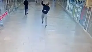 Брутална простотия на младежи в Пловдив Видео