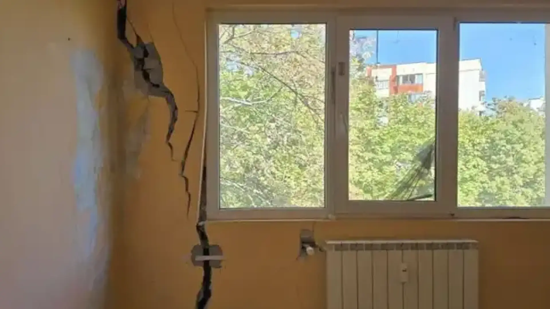 Край! Цял блок в София е евакуиран заради голяма опасност