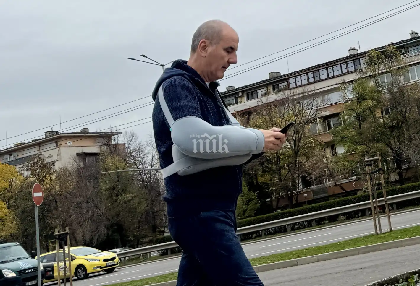 Цецо 6-те апартамента полегна на Доган и плонжира в краката на Радев!
